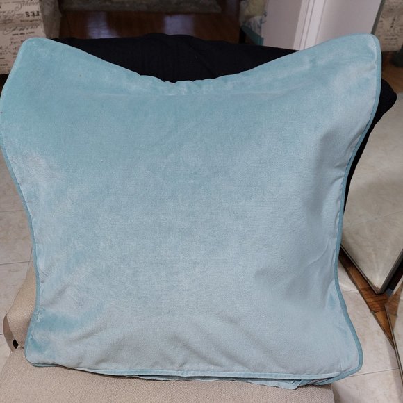 Beautiful SET of decorative Pillow Cushion COVERS ONLY Different Front and Back - Picture 1 of 7